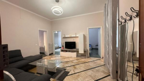 Edens house con parcheggio privato gratuito